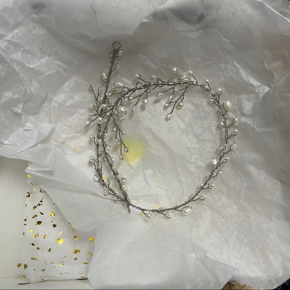 Untamed Petals AJ Dainty fresh water pearl Tiara main image 6